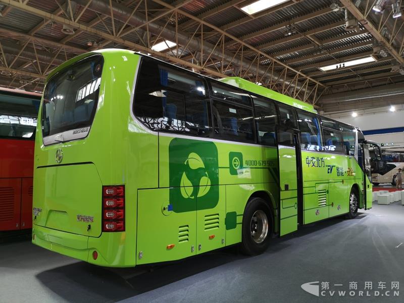 北方客車(chē)BFC6115TBEV純電動(dòng)旅游團(tuán)體車(chē)