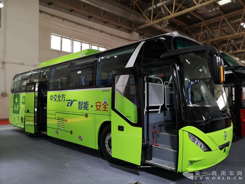 北方客車(chē)BFC6115TBEV純電動(dòng)旅游團(tuán)體車(chē)